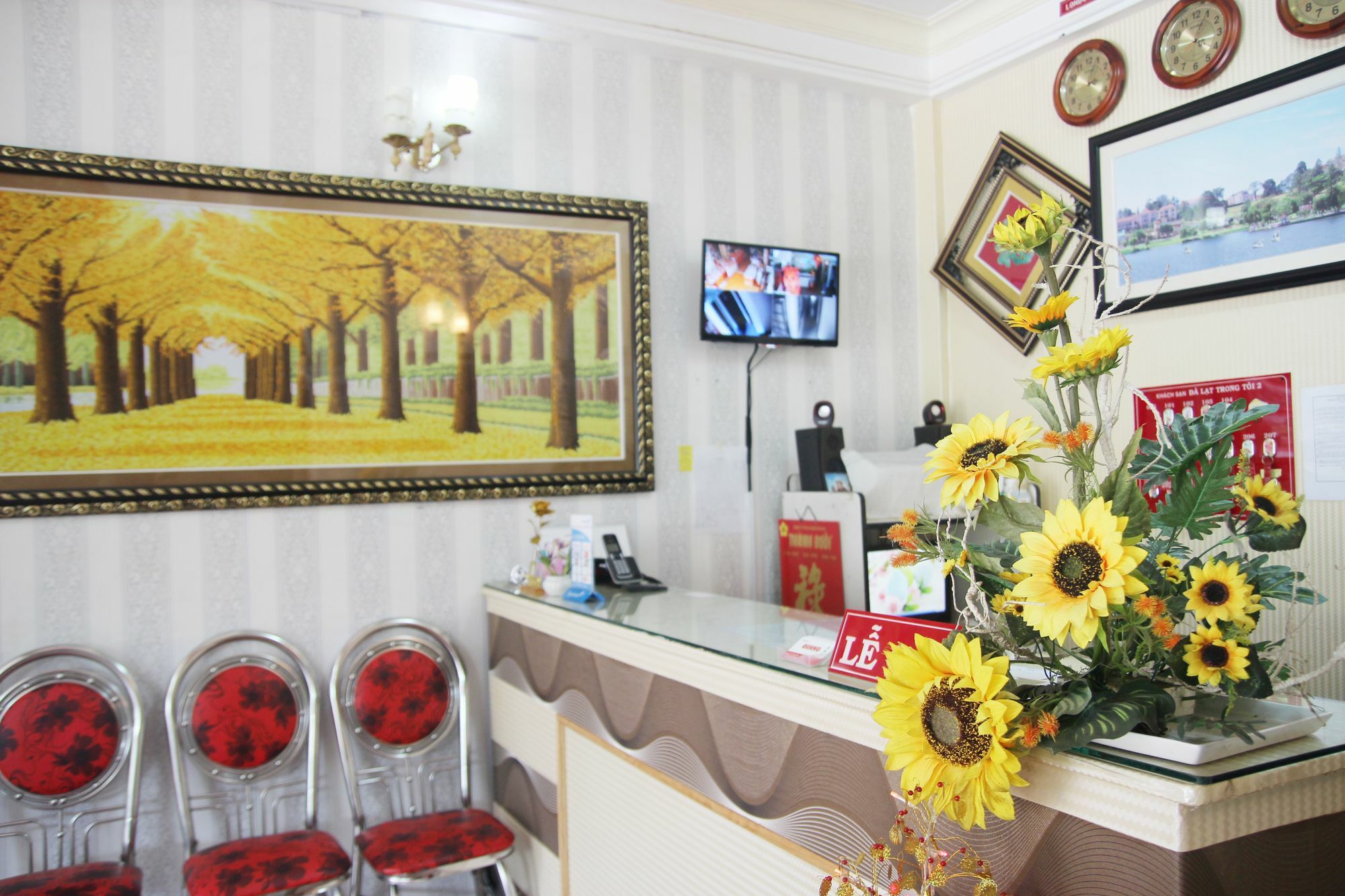 Hoang Uyen Hotel Dalat Luaran gambar